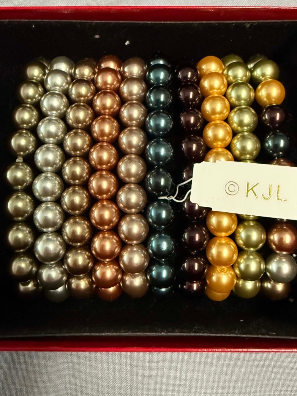 KENNETH JAY LANE 10 BRACELETS, CRYSTAL GLASS, NEUTRAL COLOURS, COMFORT STRETCH,